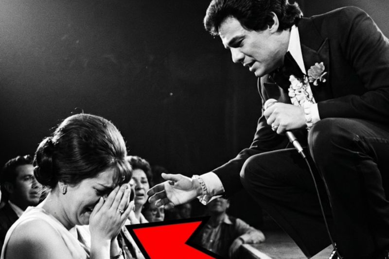 JOSE JOSE Detuvo el Concierto al Ver a una Mujer Llorando — Lo Que Hizo Después Rompería Corazones