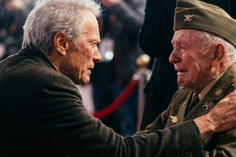 Clint Eastwood PARÓ su estreno y dejó a 500 periodistas SIN PALABRAS s