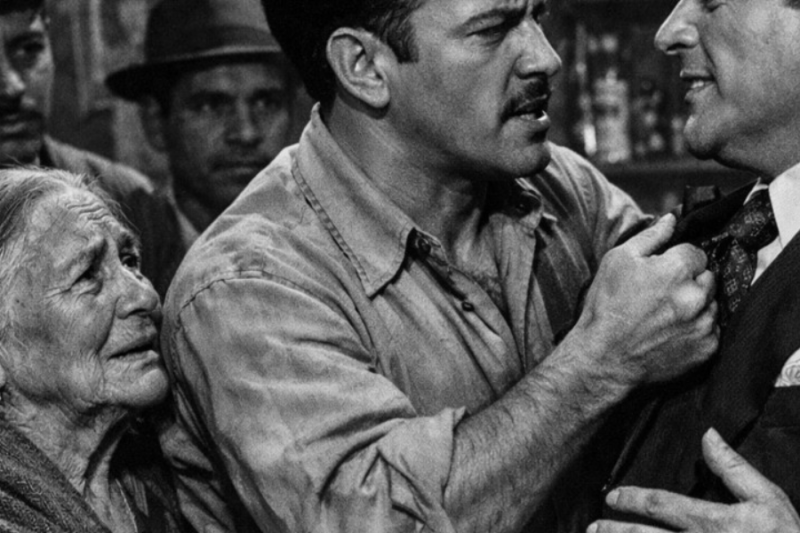 Cuando una ANCIANA fue HUMILLADA en Público, Pedro Infante Hizo Algo Que NADIE Esperaba