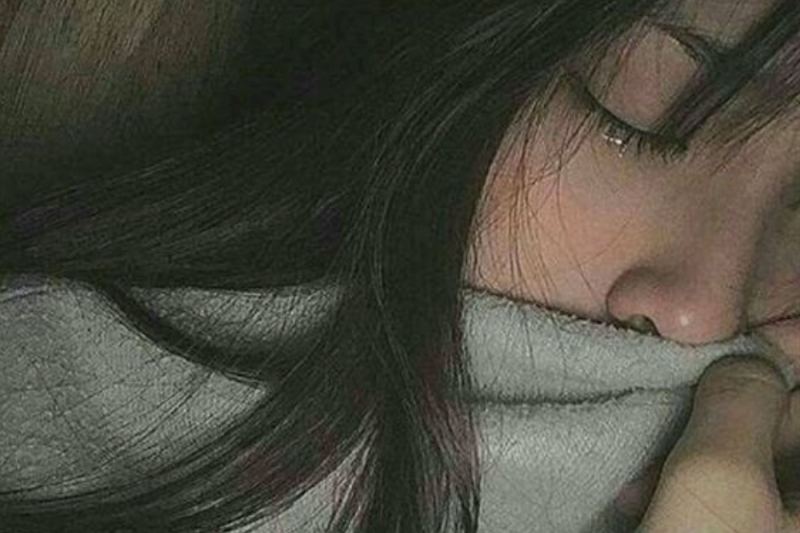 My neighbor swore that heartbreaking screams were heard in my house and I thought they were pure gossip, until I hid under my own bed, I heard my daughter pleading: “Please, that’s enough!” “and I found out that the hell I was living was because of me