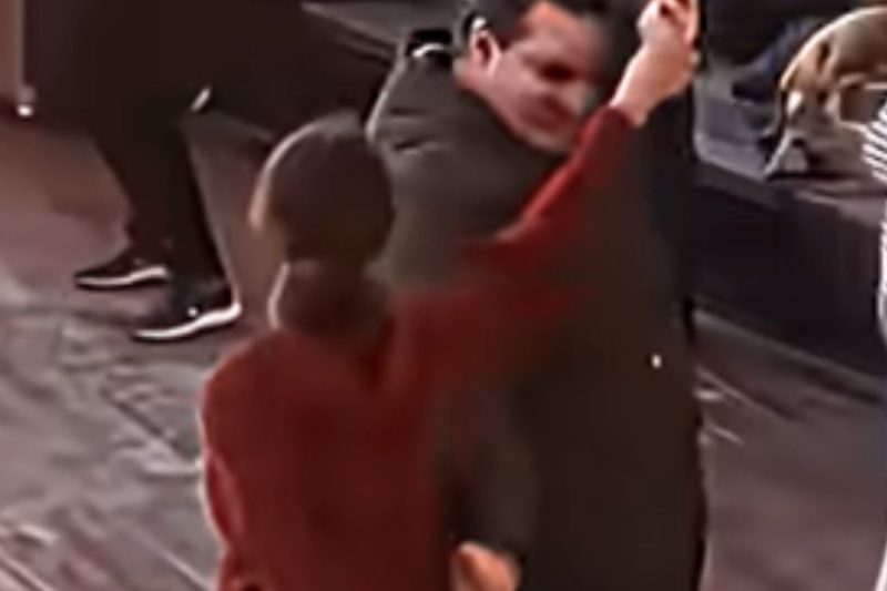 EL ÚLTIMO BAILE EN EL SILENCIO DE LA TRAICIÓN NH