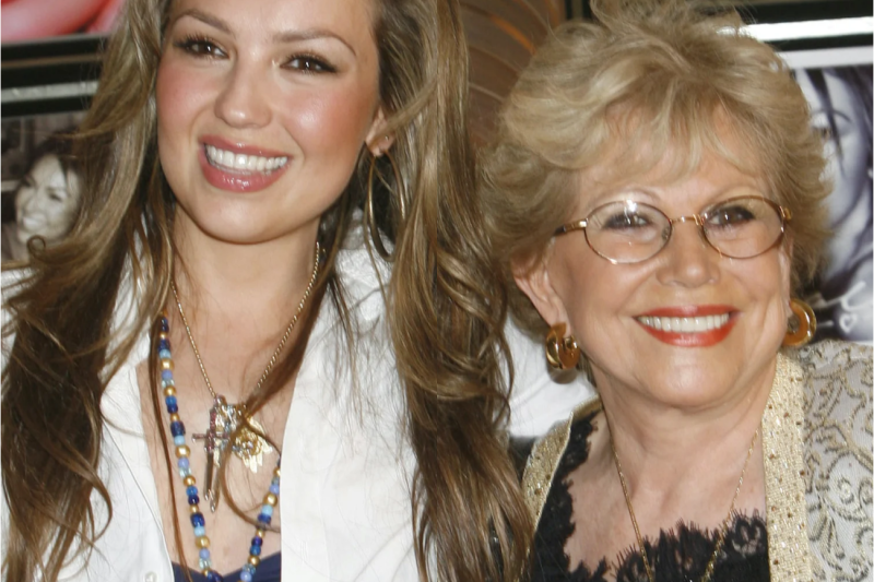 Thalía: Por ESTO Nunca Volvió a México… Lo Que CALLÓ 25 Años