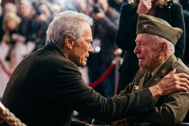 Clint Eastwood PARÓ su estreno y dejó a 500 periodistas SIN PALABRAS