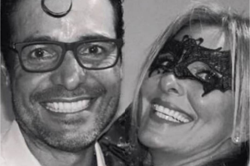 Chayanne: El Ídolo Perfecto… El IMPACTANTE Motivo para Ocultar a su Esposa 30 AÑOS.