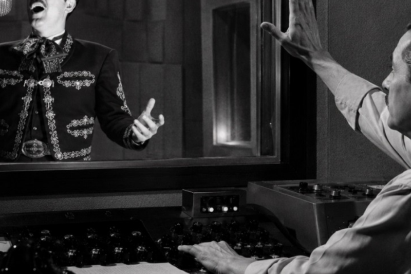 Agustín Lara DETUVO la Grabación Cuando Pedro Infante Cantó “Solamente una Vez”, Lo que Hizo Después
