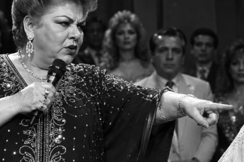 La NOCHE en que Paquita la del Barrio se BURLÓ de Silvia Pinal — y Ella Respondió Así