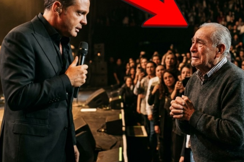 Luis Miguel DETUVO la Canción a Mitad del Show Cuando Vio al Anciano que lo Protegió Cuando Era Niño