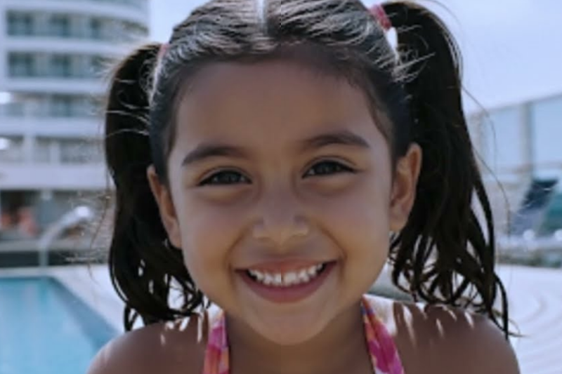Niña desapareció en un crucero en 2004 10 años después su hermano encontró su Facebook