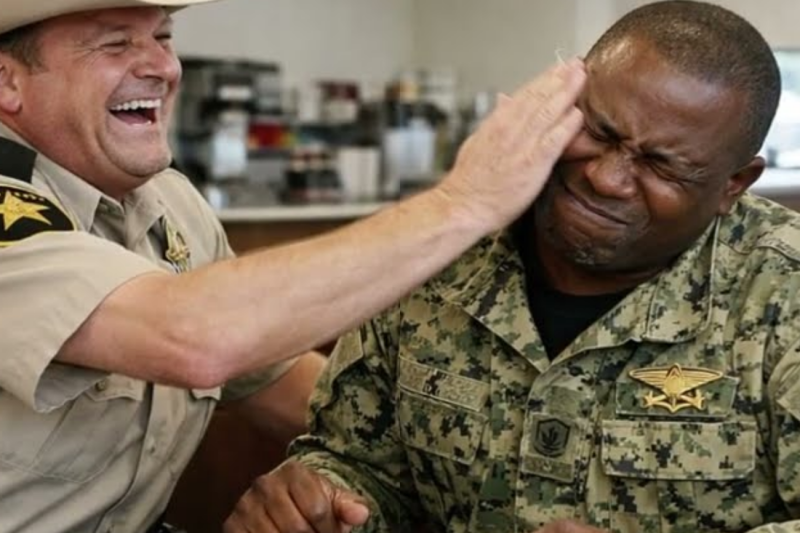 Sheriff abofetea a un SEAL de la Marina; 60 segundos después, se arrepiente de haber nacido